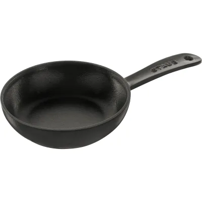 Staub Støbejernspande 16 cm, sort