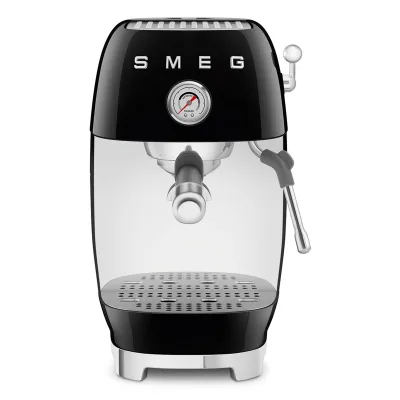Smeg Manuel espressomaskine med Cold Brew, sort