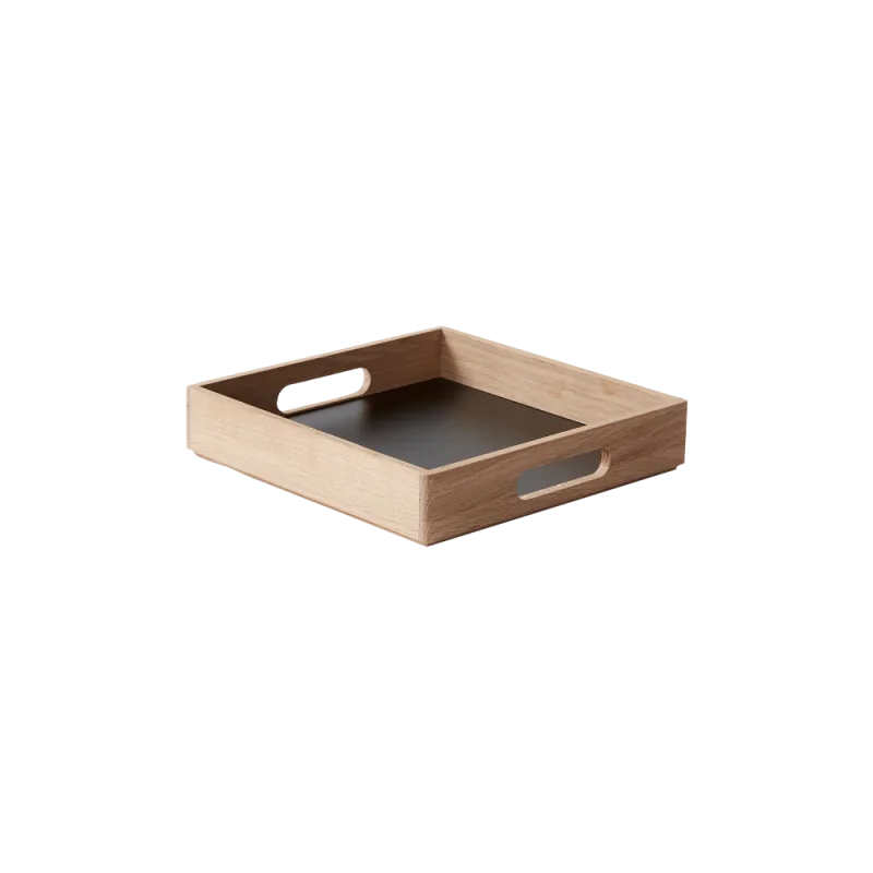 Serveringsbakke i eg - 28x28 cm