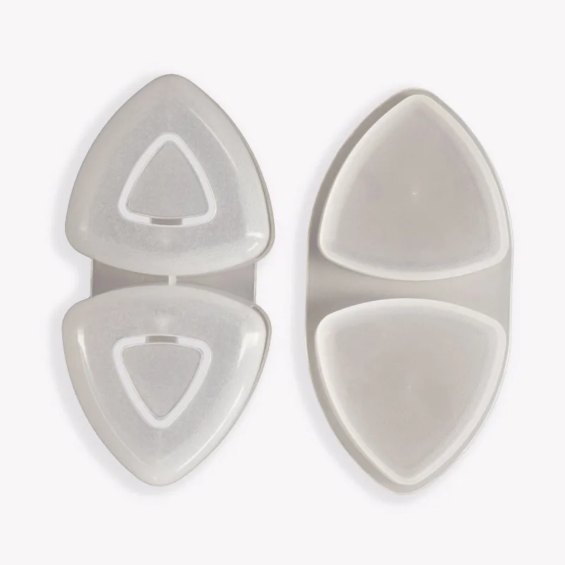 Tokyo design studio Sushiform onigiri, plast