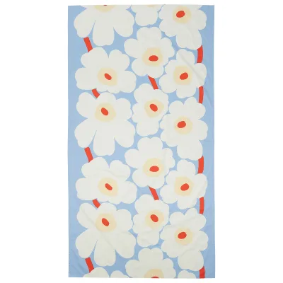 Marimekko Unikko dug 135 × 250 cm, lyseblå/naturhvid