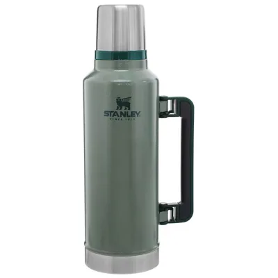 Stanley Classic Vacuum termokrus 1,9 liter , hammertone green