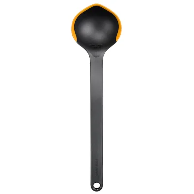 Fiskars Functional Form suppeske, 29,5 cm, sort/orange