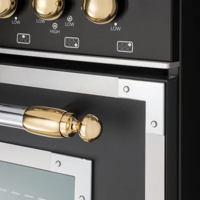 Bertazzoni Heritage dekorativt sæt emhætte & komfur, messing