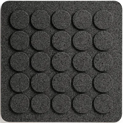 Born in sweden Square Dots bordskåner, 20 x 20 cm, kork
