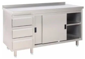 Tysk produceret arbejdsbord i fuldsvejset rustfri stål uden bagkant samt 2 hylder m. skydelåger og skuffesektion til venstre. 600-700mm - B 1800 x T 600 x H 850 mm